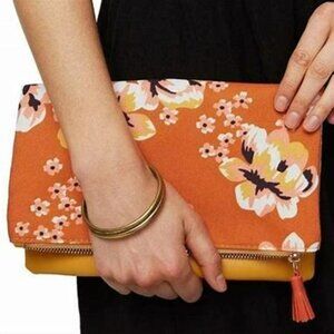 EUC Rachel Pally Reversible Zahara Orange Floral Blossom Fold Over Clutch